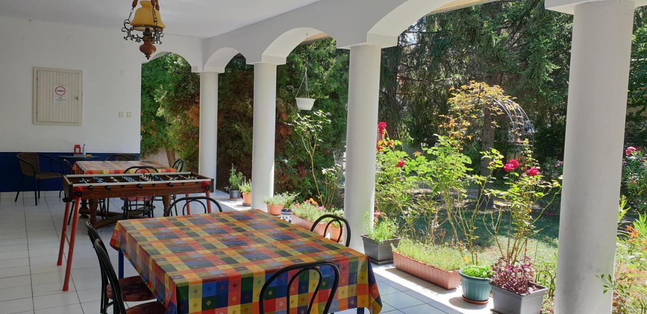 Fertodi Kuria Vendeghaz Hotel Bagian luar foto